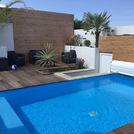 Villa Exceptionnelle Piscine Et Jardin Prive Sejour Haut De Gamme Proche La Rochelle Sainte-Soulle エクステリア 写真